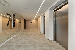 Large Apartment With sea View, Indoor Pool