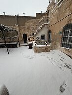 GÖZDE KONAGİ