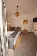 Dauti Central Suites