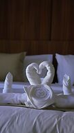 Roses S Hotel