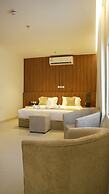 Roses S Hotel