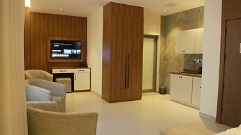Roses S Hotel