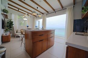 Delmare at Buye Beach