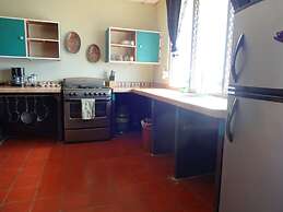 Hostal Harvest House