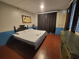 Hostal Harvest House