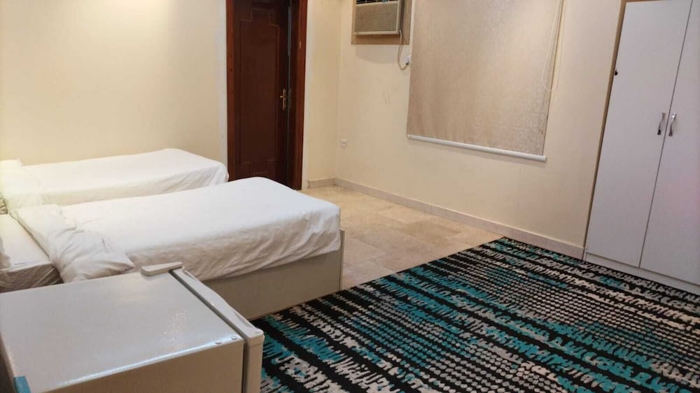 Honey Apartments And Rooms