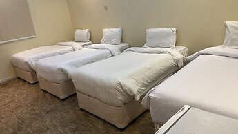 Honey Apartments And Rooms
