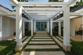 Arrecife 39 - Spacious 5BR Villa Near Beach Golf