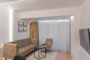 Elrea Living