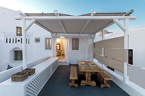 Casa Grande Santorini