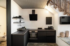 Mykonos Dot - Art Homes