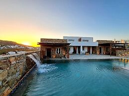 Mykonos Dot - Art Homes
