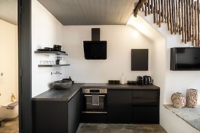 Mykonos Dot - Art Homes