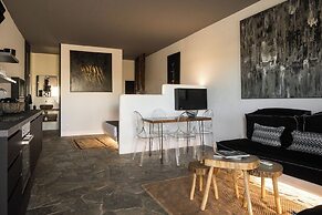 Mykonos Dot - Art Homes