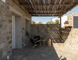Mykonos Dot - Art Homes