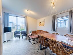Bright Beachside Base in Burgh-haamstede