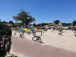 Bright Beachside Base in Burgh-haamstede