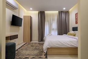 Hazel Spaces Heliopolis