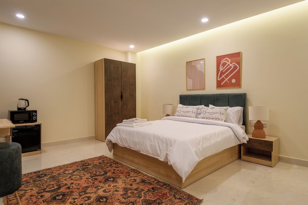 Hazel Spaces Heliopolis