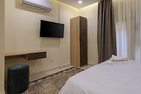 Hazel Spaces Heliopolis