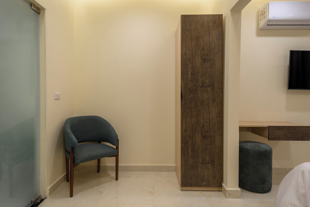 Hazel Spaces Heliopolis