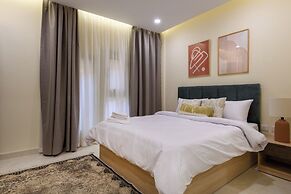 Hazel Spaces Heliopolis