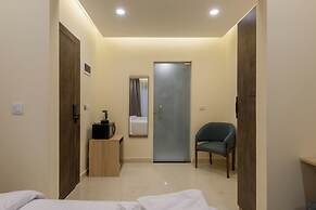 Hazel Spaces Heliopolis