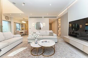 PVH - Central Park 1BR with Study Room