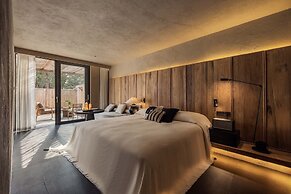 Weizhou Island Coral Reef Hotel