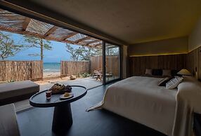 Weizhou Island Coral Reef Hotel