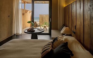 Weizhou Island Coral Reef Hotel
