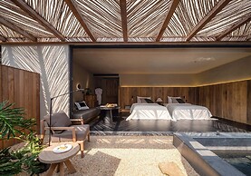 Weizhou Island Coral Reef Hotel