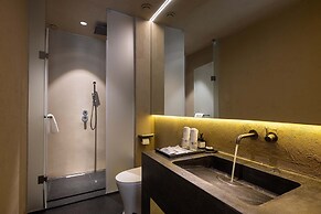 Weizhou Island Coral Reef Hotel