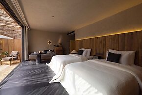 Weizhou Island Coral Reef Hotel