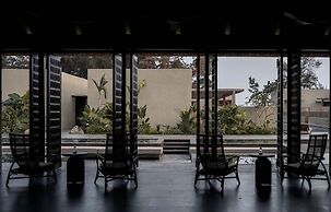 Weizhou Island Coral Reef Hotel