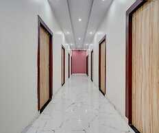 Super OYO Hotel O Varanasi - Prayagraj