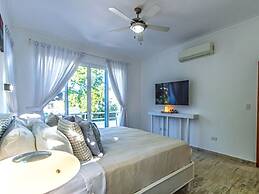 Grand Laguna Beach Condo J2