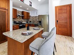 Grand Laguna Beach Condo J2