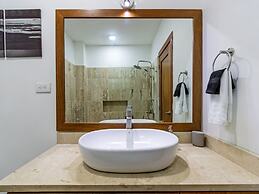 Grand Laguna Condo