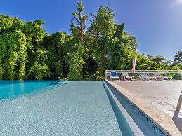 Grand Laguna Condo