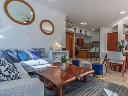 Grand Laguna Condo