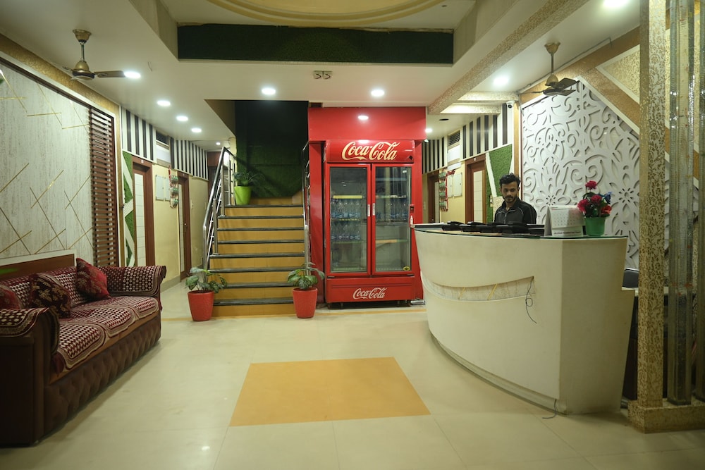 Hotel Raj Darbar
