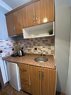 Omar Suite 360