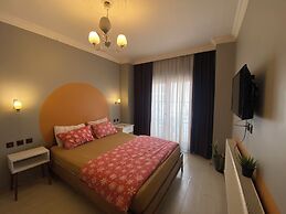 Omar Suite 360