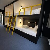 Free Way Kata Beach Hostel
