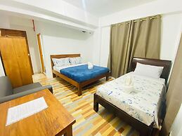 Australian Hotel Hungduan