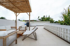 Lumi Villa by Betterplace