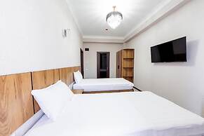 Centrum Hotel Tashkent