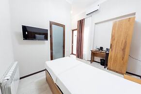 Centrum Hotel Tashkent