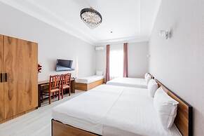 Centrum Hotel Tashkent